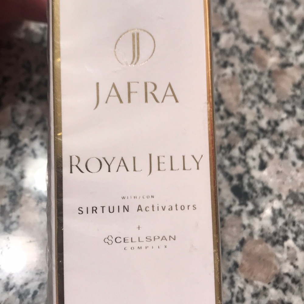 JAFRA Royal Jelly!
